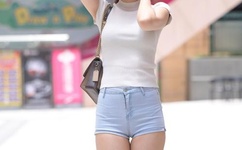 欧美金发大战黑人wideo